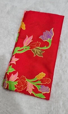 BATIK FABRIC MALAYSIAN TRADITIONAL FABRIC / KAIN SARUNG SIAP JAHIT/ BATIK ASLI - Image 1 of 4