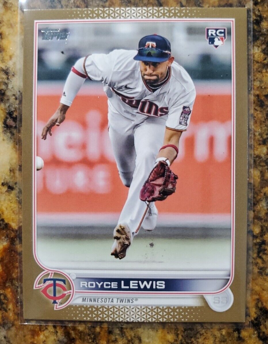 Royce Lewis RC 2022 Topps Update US105 GOLD 1254/2022 Minnesota Twins Rookie