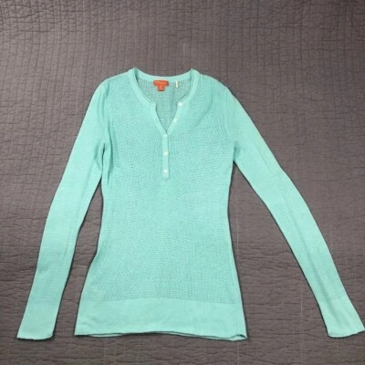 Suéter feminino Tommy Bahama relax pequeno azul cashmere seda mistura angorá Henley - Imagem 1 de 4