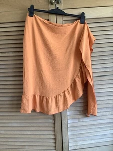 Shein Sarong Size OXL - Picture 1 of 3