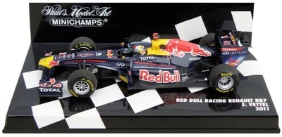 Minichamps Red Bull RB7 2011 - Sebastian Vettel F1 World Champion 1/43 Scale - Image 1 of 3