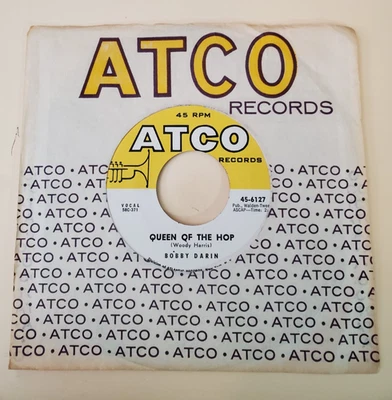 Bobby Darin QUEEN OF THE HOP (ROCK N ROLL 45) #6127 PLAYS VG+ TO VG++ Foto 1 de 4