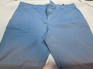 Vineyard Vines Herrenhose 36 x 30 hellblau Baumwollmischung Breaker vorne flach - Bild 1 von 7
