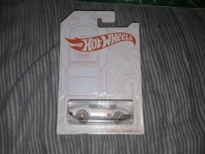 Hot Wheels 68 corvette gas monkey garage - Picture 1 of 2