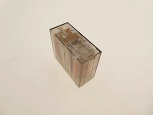 Relais TE / Schrack RP420024 / Spule 24V DC / 2*Ums. /8A bei 250V (20-8-22-9) - Bild 1 von 6