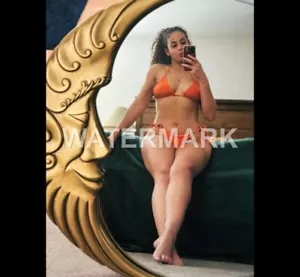 Samantha Irvin 8x10 Foto BIKINI FOTO WWE Sexy Onlyfans x32ed - Bild 1 von 1