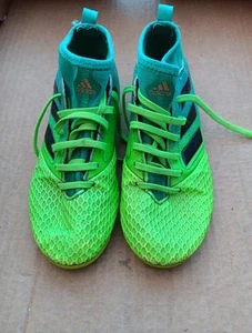 Addida Boys Football Boots Size 2 UK green High Neck - Picture 1 of 6