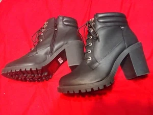 Torrid Lace Up Hiker Bootie Womens 10.5WW Black Combat Faux Leather Nice! - Picture 1 of 15