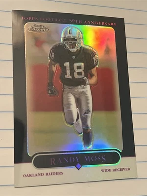 2005 Topps Chrome - Black Refractor Randy Moss #68 /100 - Image 1 of 4