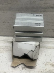 Festo ADVC-32-15-I-P-A-SA — Cylindre course courte Metso SDU0022845 Neuf - Photo 1/6
