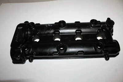 1997 - 2000 Suzuki GSXR 600 750 Engine Cylinder Head Valve Cover 2 11171-33E01 - Image 1 of 3