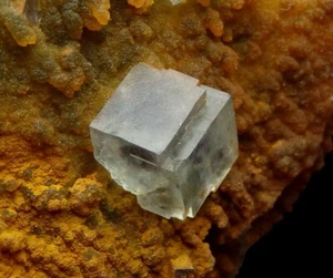 FLUORITA Y CUARZO Y CALCEDONIA ----- MONGOLIA - Desierto de Gobi - Coro /pj531 - Imagen 1 de 16