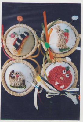 Mosey 'n Me Frank's PRIMITIVE Needle Punch Patterns 4 Pin Cushions Cat Bee MORE • 16.87€