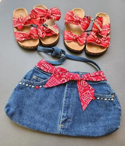 Sandali plantare Coco + Carmen taglia 9 +10 stampa bandana rossa Lee blu borsa jeans - Foto 1 di 14