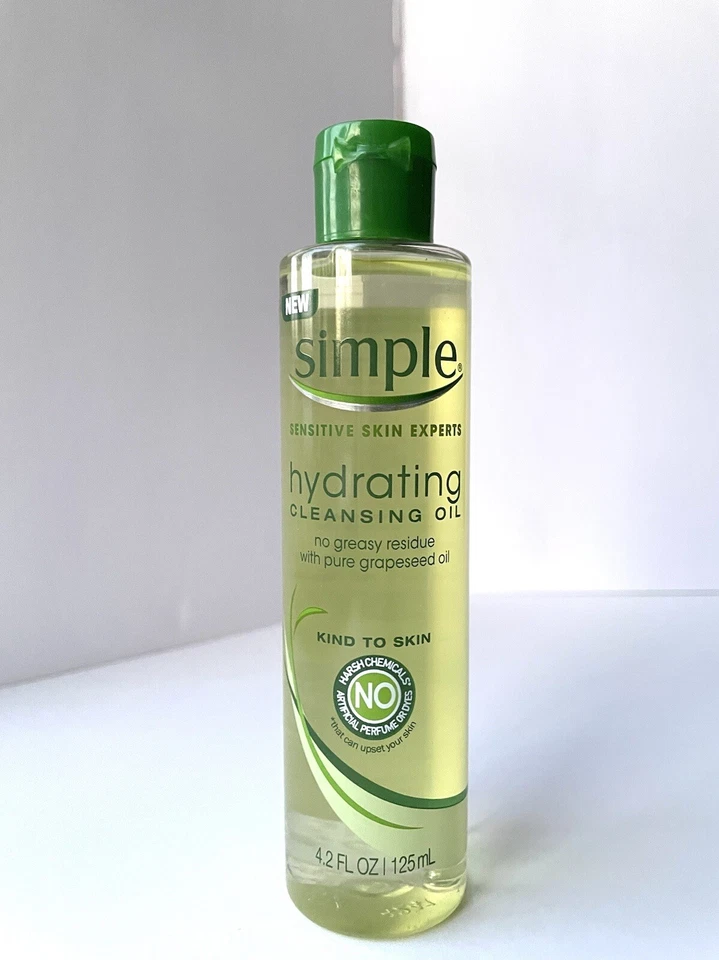 Aceite limpiador hidratante Simple Sensitive Skin Experts 4,2 oz./125 ml Foto 1 de 2