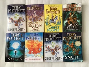 Terry Pratchett: 8 x Discworld Paperback Books Bundle, Job Lot - Imagen 1 de 19