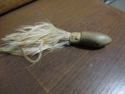 VINTAGE TUNA LURES ** VERY RARE HORN FEATHER JIG******* - Image 1 of 4