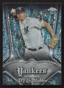 2022 Topps Chrome DJ LeMahieu Pinstriped #P-20 Card - Picture 1 of 2