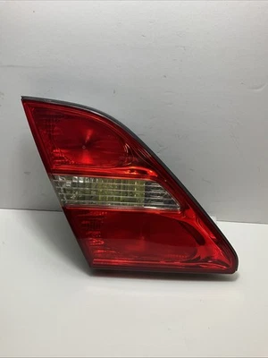 Conjunto de luz trasera interior lado derecho pasajero Lexus LS430 2001-2003 FABRICANTE DE EQUIPOS ORIGINALES Foto 1 de 4