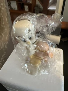 Vintage Lenox Looney Tunes Tweety Bird Grown with Love Tweety In Box With COA - Picture 1 of 7