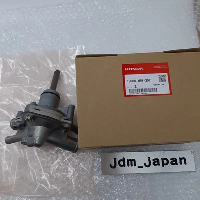 HONDA OEM WATER PUMP ASSEMBLY 01-06 CBR600F4 CBR 600 2001-2006 19200-MBW-307 F4 - Image 1 of 4