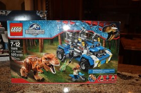 LEGO Jurassic World: T. rex Tracker set #75918 New And Sealed  Box Not Perfect