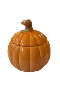 Candelabro de cerámica Hallmark Pumpkin con tapa calabaza especias vela caída 4 3/4" - Imagen 1 de 5