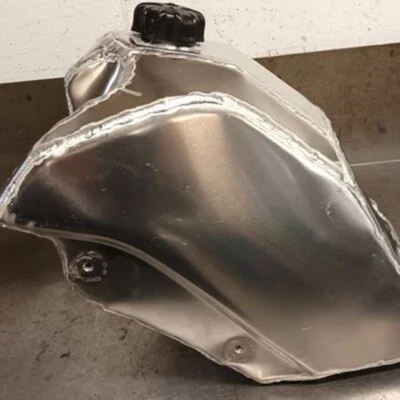 SERBATOIO IN ALLUMINIO NUOVO PER YAMAHA TT 350 Foto 1 de 2