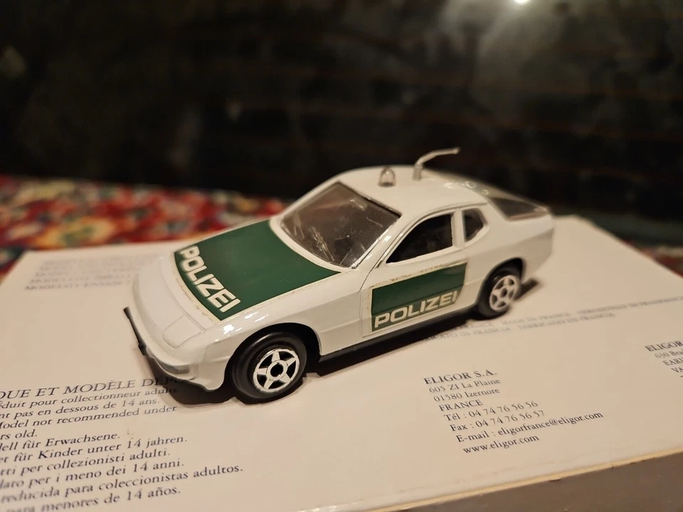 Porsche 924 Polizei  Norev 1/43 - Photo 1/1