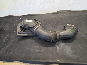 2020-2023  FORD F350 SUPER DUTY AIR CLEANER UPPER COVER W/TUBE OEM HC34-9643-A - Bild 1 von 7