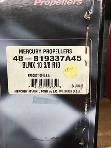 Mercury Marine Black Diamond Propeller 819337A45  10 3/8 X 10 - Foto 1 di 1