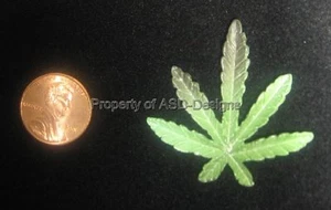 Camouflage Marijuana Weed Bud Grass Ganja Reefer Pot Leaf Finding 1000 - Picture 1 of 1