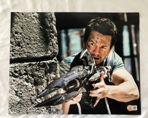 Mark Wahlberg Signed 11x14 Photo Transformers Beckett BAS 1 COA Cover