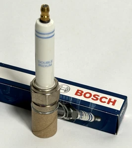 Bosch 7305 MR3DII360 Double Iridium Industrial Spark Plug, Denso GI3-5, FB77WPCC - Picture 1 of 19