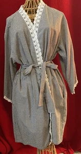 EILEEN WEST Black Gingham Check Seersucker Knee Length Belted Robe Size S - Picture 1 of 5