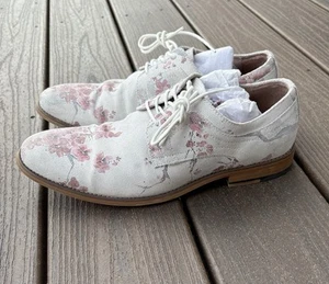 Stacy Adams Dandy White Floral Pattern Shoes Mens 8.5 Oxfords Casual WORN ONCE - Picture 1 of 8