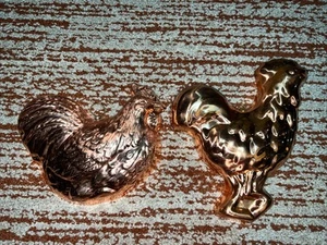 Pair Vintage Copper Chicken Rooster Jello Molds Wall Decor French Country Patina - Picture 1 of 14
