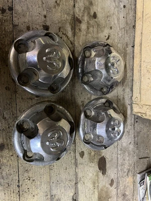 ЦЕНТРАЛЬНЫЕ КОЛПАКИ КОЛЕС 16 ДЮЙМОВ 1994-2001 DODGE TRUCK/VAN ВСЕГО 4 ДЕТАЛИ NO 52038267 - Изображение 1 из 4