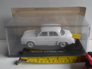 Atlas. NX16. Renault Dauphine White - 1961. 1:24 European Vintage Cars - Cased. - Picture 1 of 4