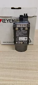Keyence SR-D100H fester hochauflösender 2D-Code-Leser - Bild 1 von 6