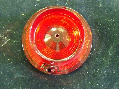 Chevrolet Biscayne & Bel Air 1963 luz trasera luz de freno lámpara lente - NORS Foto 1 de 3