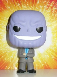 Figura Bobblehead Vinilo Funko Personalizada Marvel - Thanos en Traje Casual - Imagen 1 de 2