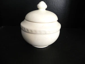 Original Sugar Bowl with Lid Hospitality Ivory by GAIL PITTMAN - Picture 1 of 4