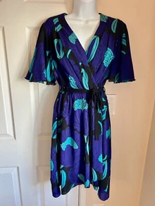 TRINA TURK Flutter Sleeve, Silk Faux Wrap Dress, Women's Size 4 - Picture 1 of 17