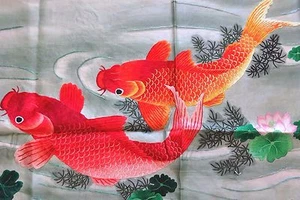 Bordado chino de seda tejido a mano - 9 peces koi (200 cm x 91 cm) #1 - Imagen 1 de 4