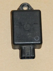 KAWASAKI ZR7 ZR-7 ZR750F 2001 VERGASER STEUERGERÄT RELAIS CARBURETTOR RELAY - Picture 1 of 1