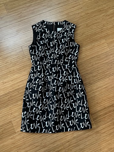 Abito KATE SPADE NEW YORK LOVE nero con testo LOVE in bianco nuovo con etichette taglia 4