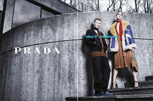 PRADA 6 PAGINE STAMPA ANNUNCIO AUTUNNO 2014 MICA ARGANARAZ caviglie donna piedi gambe
