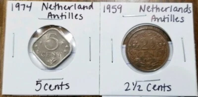 Netherland Antilles Coins 1974 5 Cents KM# 13 & 1959 2 1/2 Cents KM# 5 Juliana - Image 1 of 4