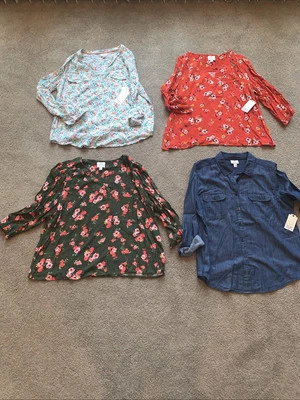 NEW St John's Bay Collar Blue Jean or Floral Collarless, Size XL or Size PXL NWT - Imagem 1 de 4